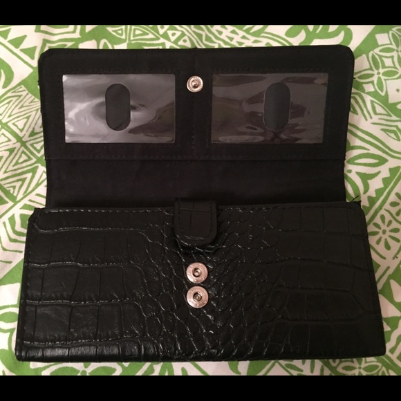 Safe Keeper Bags Safe Keeper Brand Long Black Trifold Wallet Poshmark